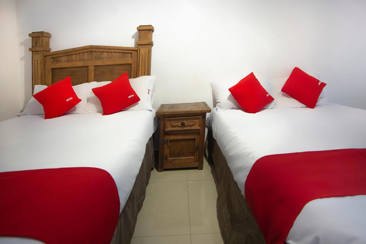 Hotel Mahu Монтеррей Экстерьер фото