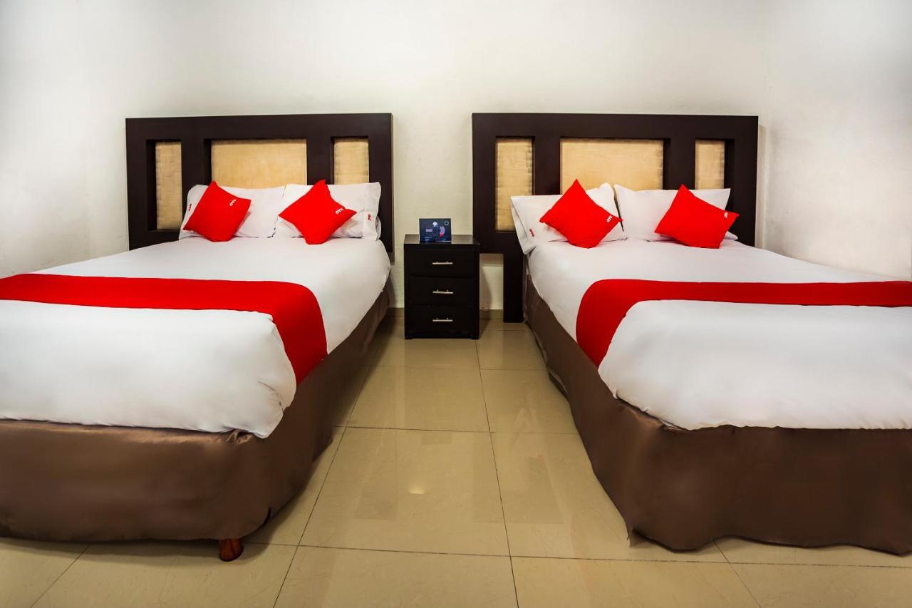 Hotel Mahu Монтеррей Экстерьер фото